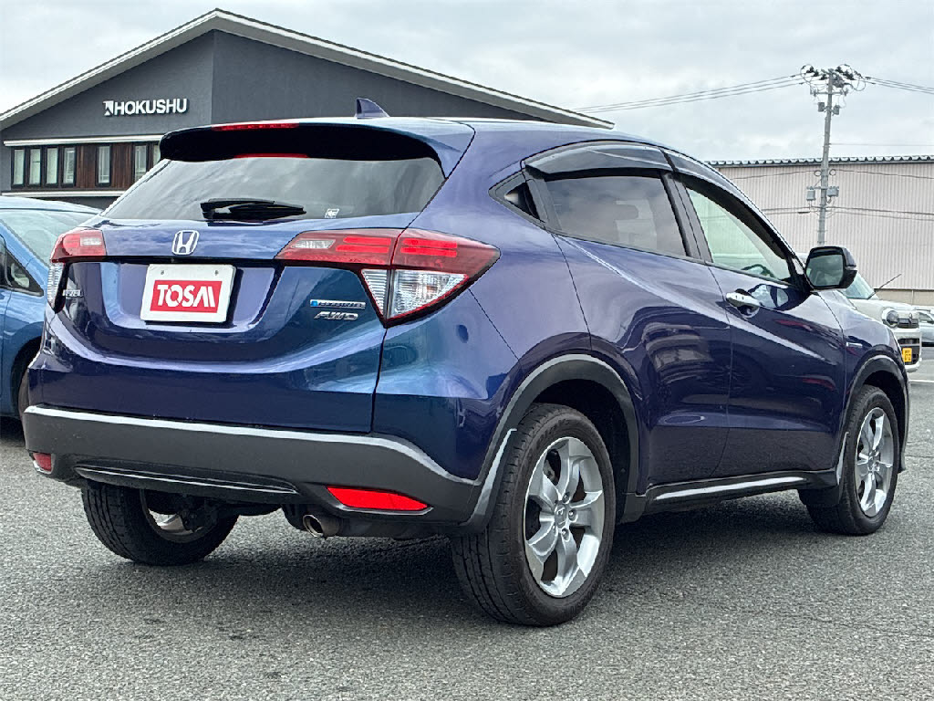 ホンダ ヴェゼルＨＶ ﾊｲﾌﾞﾘｯﾄﾞX・Lﾊﾟｯｹｰｼﾞ 4WD