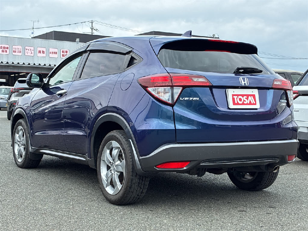 ホンダ ヴェゼルＨＶ ﾊｲﾌﾞﾘｯﾄﾞX・Lﾊﾟｯｹｰｼﾞ 4WD