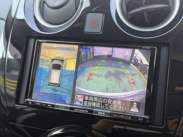 ニッサン ノート e-POWER B