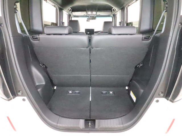ホンダ Ｎ　ＢＯＸカスタム L・ﾀｰﾎﾞｽﾀｲﾙﾌﾟﾗｽﾌﾞﾗｯｸ