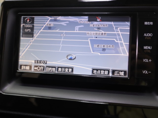 トヨタ ヴォクシー V