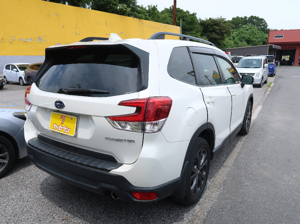 スバル フォレスター Xｴﾃﾞｨｼｮﾝ 4WD