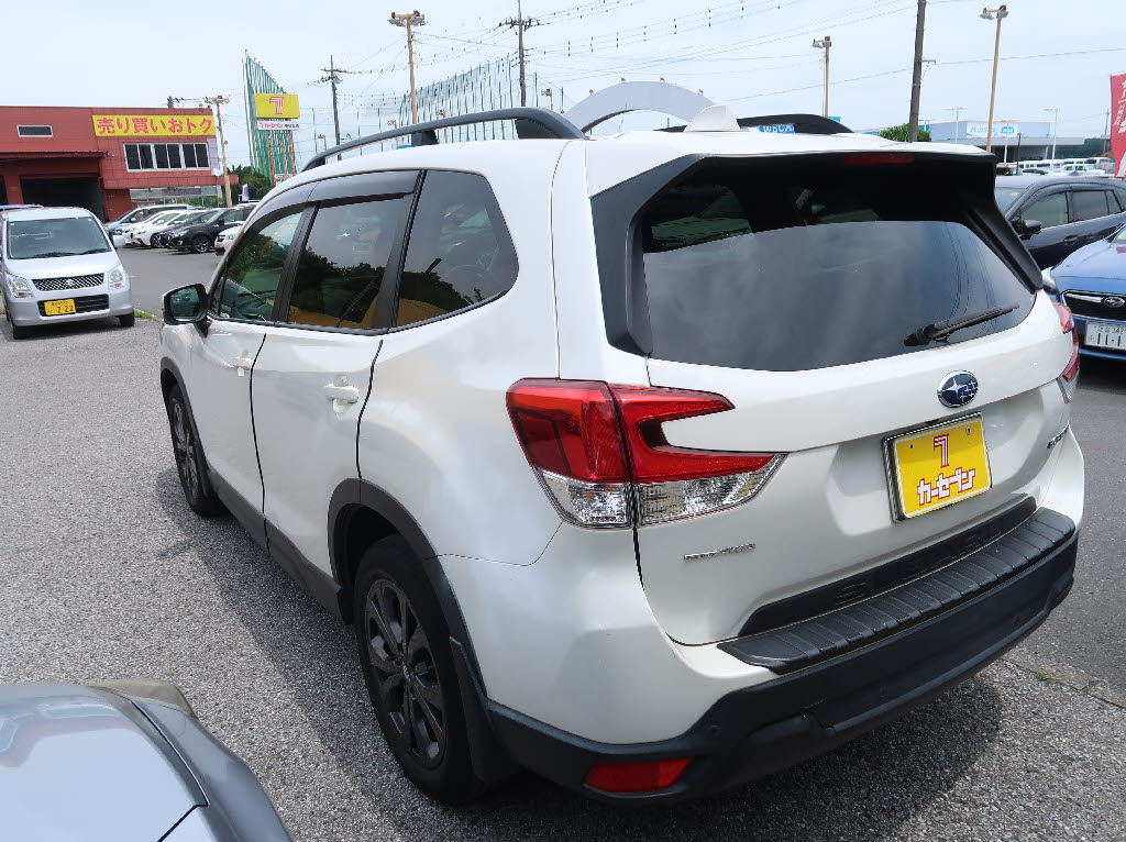 スバル フォレスター Xｴﾃﾞｨｼｮﾝ 4WD