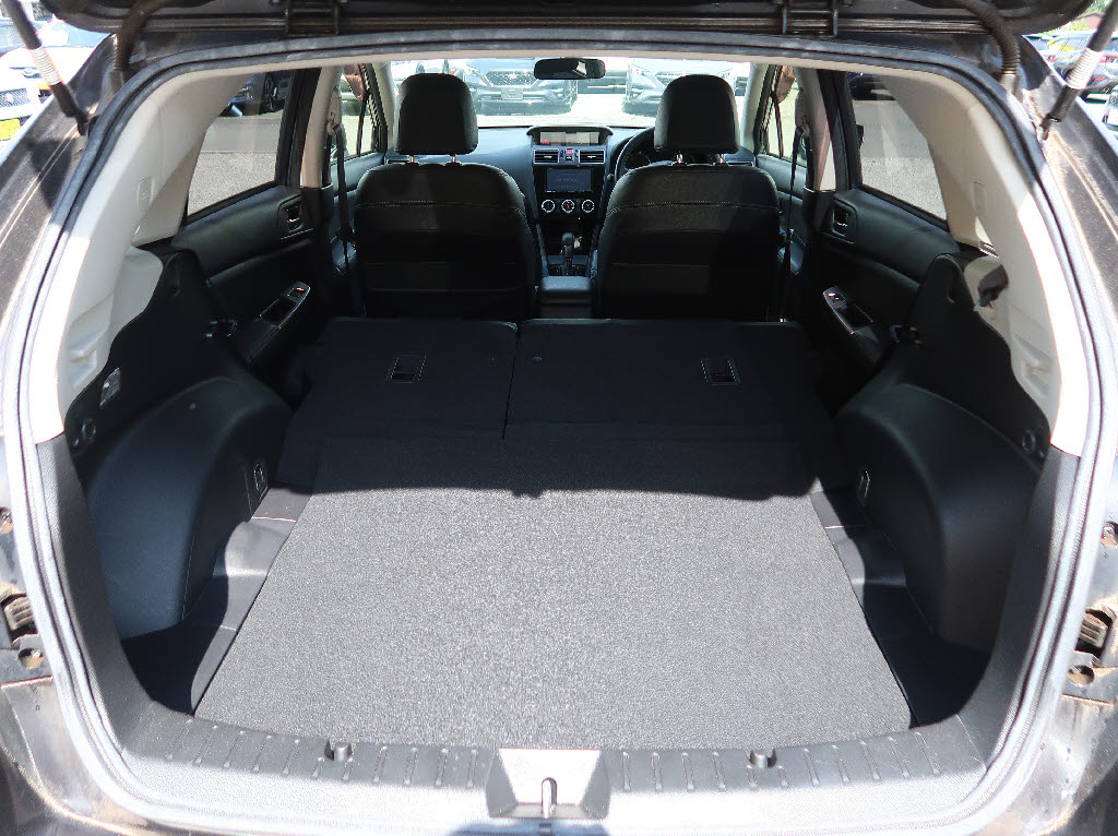 スバル インプレッサスポーツ 2.0i-Sｱｲｻｲﾄ 4WD