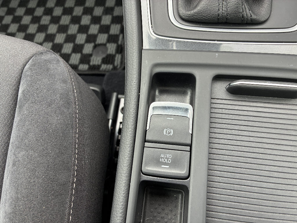 フォルクスワーゲン ＶＷゴルフオールトラック TSI 4ﾓｰｼｮﾝ