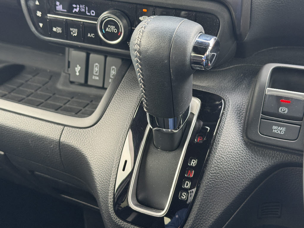 ホンダ Ｎ　ＢＯＸカスタム L ｽﾀｲﾙﾌﾞﾗｯｸ 4WD