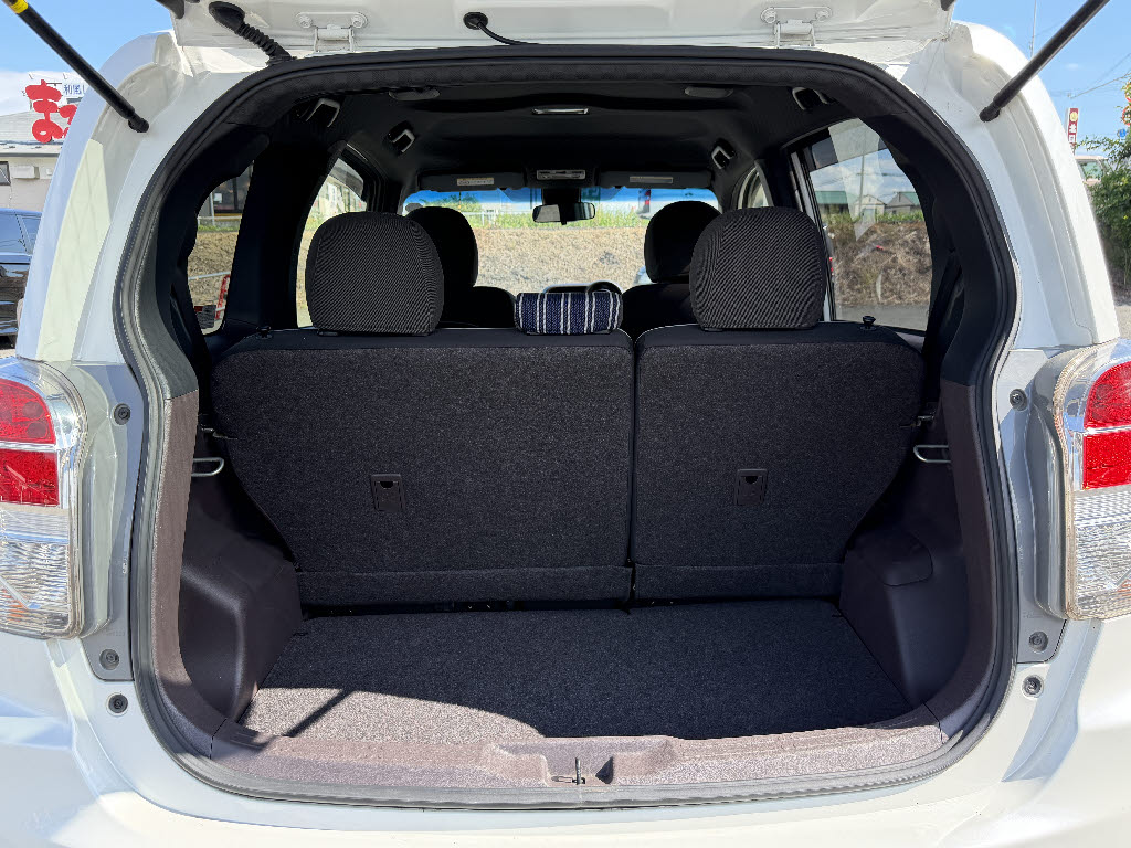トヨタ スペイド FｸｨｰﾝⅡ 4WD