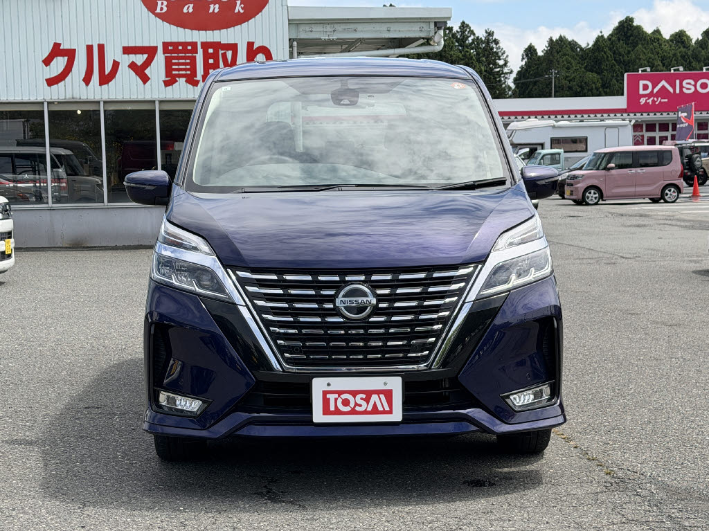 ニッサン セレナＨＶ ハイウェイスターV 4WD