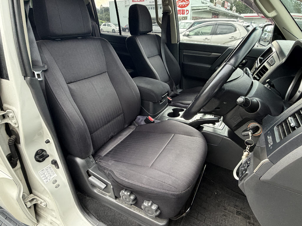 三菱 パジェロ ﾛﾝｸﾞ ｴｸｼｰﾄﾞ 4WD