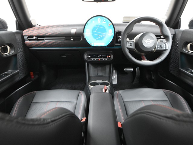ＢＭＷ ＢＭＷ ミニ ジョーン・クーパー・ワークス