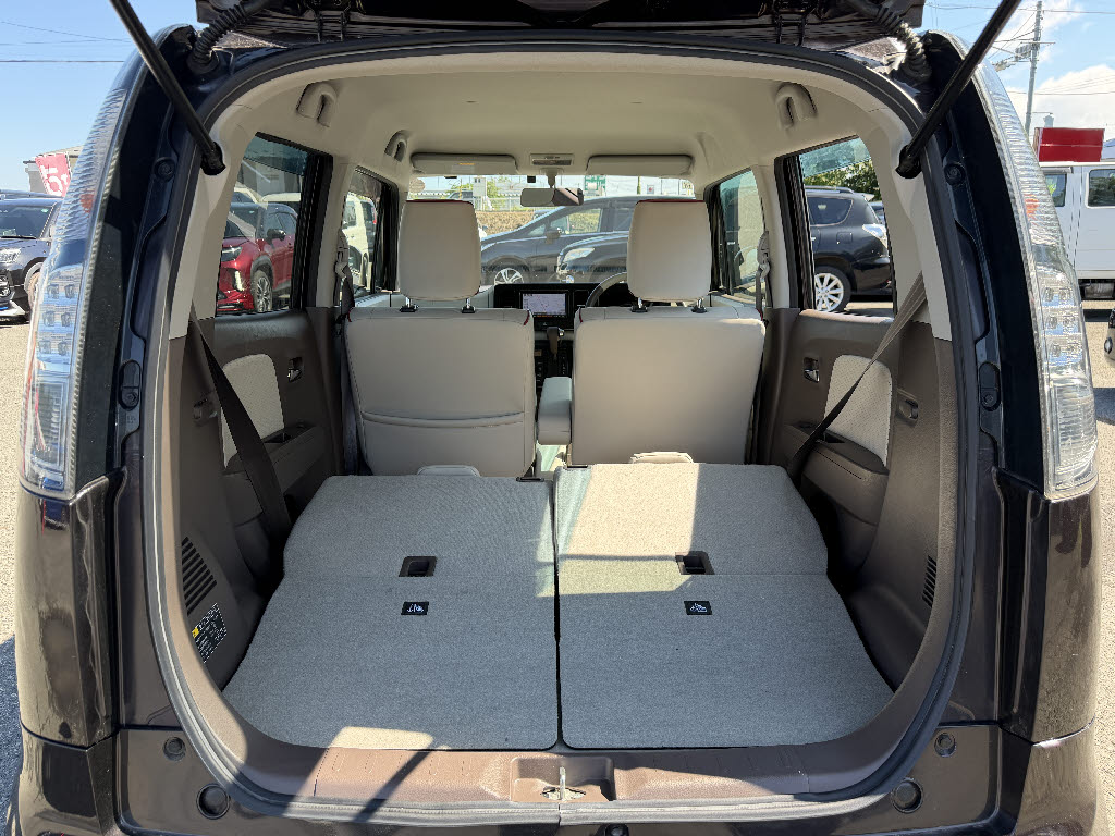 ニッサン モコ ﾄﾞﾙﾁｪX FOUR 4WD