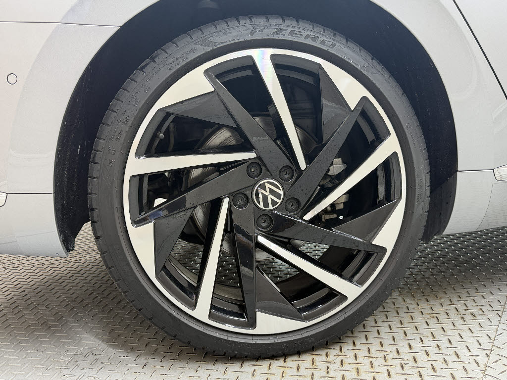 フォルクスワーゲン ＶＷアルテオン TSI 4ﾓｰｼｮﾝRﾗｲﾝ 4WD