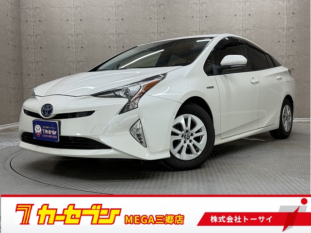 トヨタ プリウス