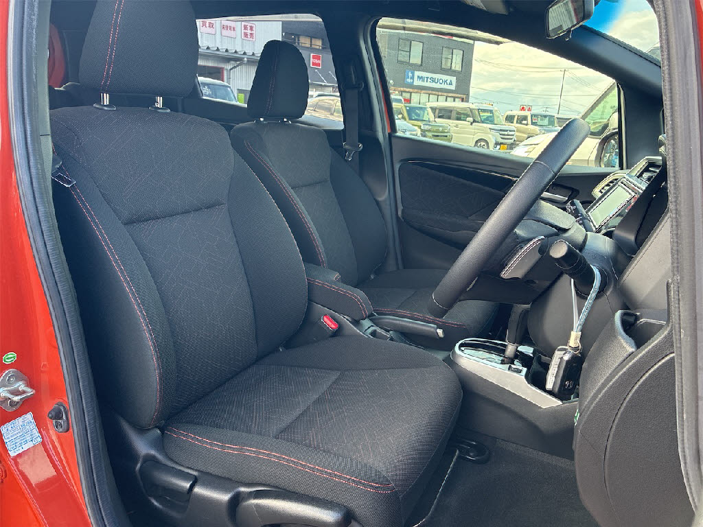 ホンダ フィット RS