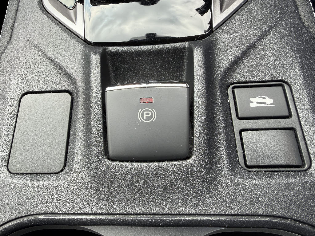 スバル インプレッサスポーツ 2.0i-Sｱｲｻｲﾄ 4WD