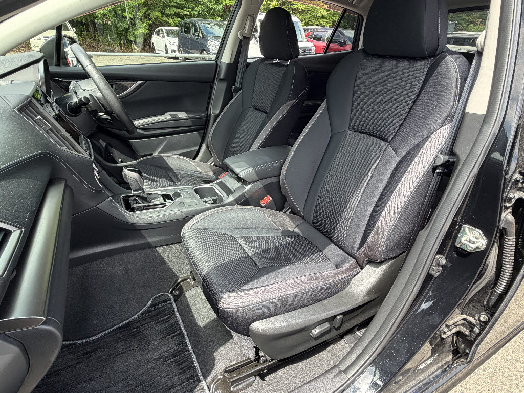 スバル インプレッサスポーツ 2.0i-Sｱｲｻｲﾄ 4WD