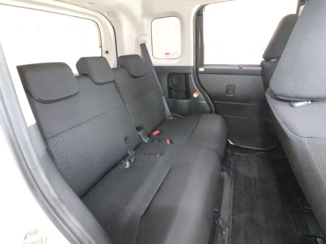トヨタ ルーミー GS