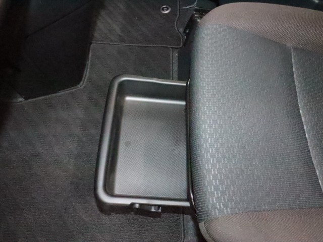 トヨタ ルーミー G