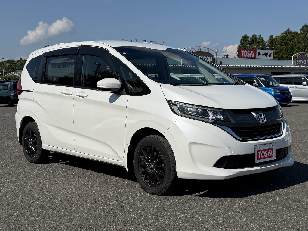 ホンダ フリード＋ Gホンダセンシング 4WD