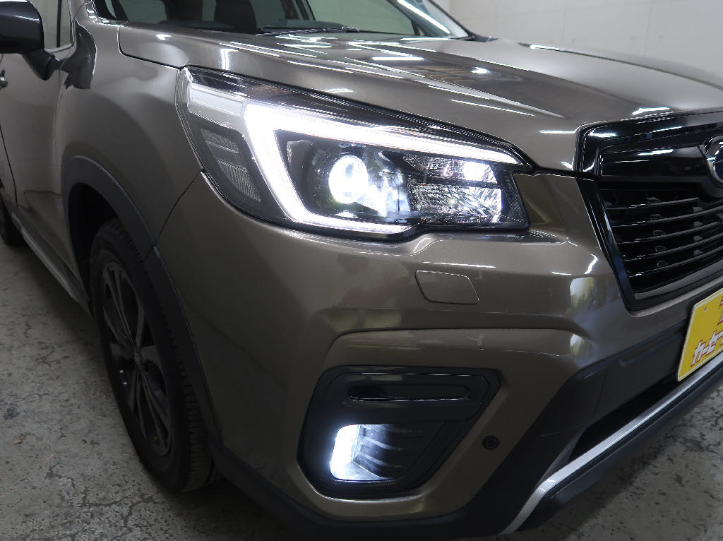 スバル フォレスター スポーツ 4WD
