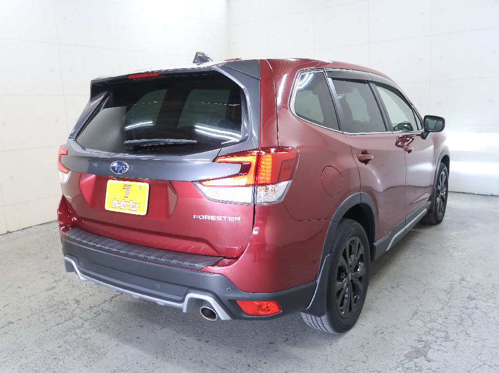 スバル フォレスター スポーツ 4WD