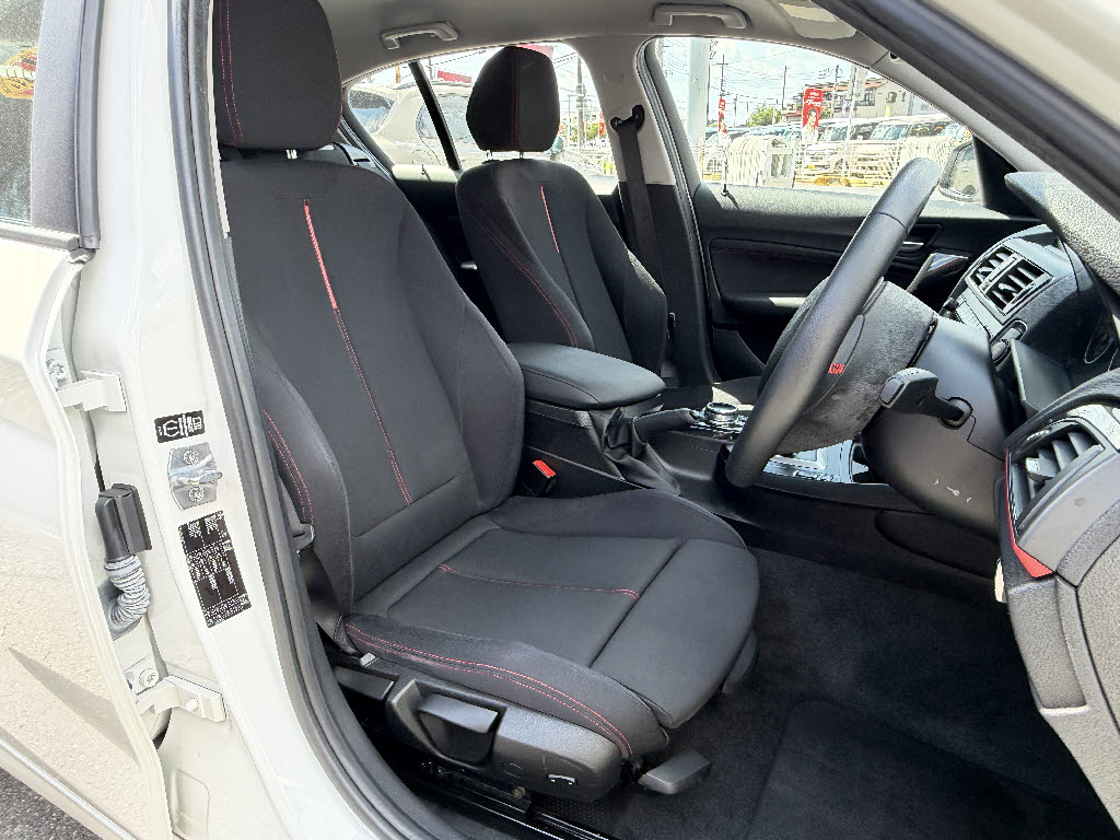 ＢＭＷ ＢＭＷ １シリーズ １６ｉ　スポーツ