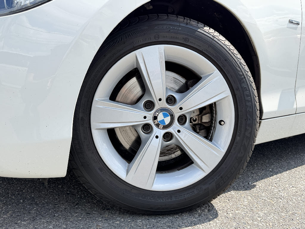 ＢＭＷ ＢＭＷ １シリーズ １６ｉ　スポーツ