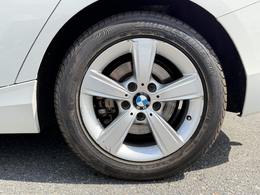 ＢＭＷ ＢＭＷ １シリーズ １６ｉ　スポーツ