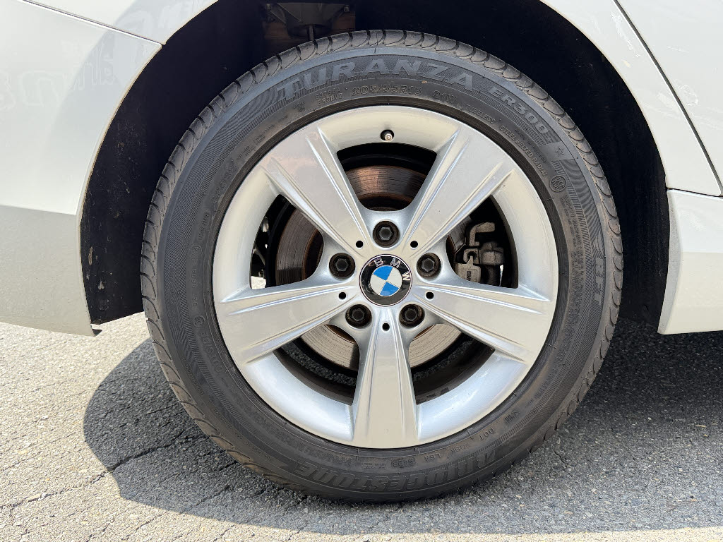 ＢＭＷ ＢＭＷ １シリーズ １６ｉ　スポーツ