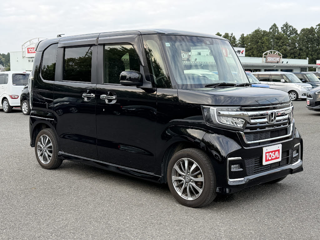 ホンダ Ｎ　ＢＯＸカスタム ｶｽﾀﾑL 4WD