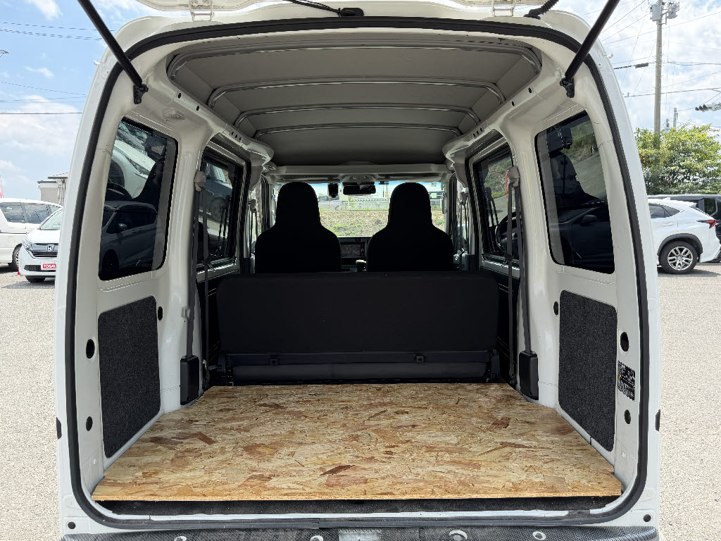 ダイハツ ハイゼットカーゴＶ ﾃﾞﾗｯｸｽ SA3 ﾊｲﾙｰﾌ 4WD