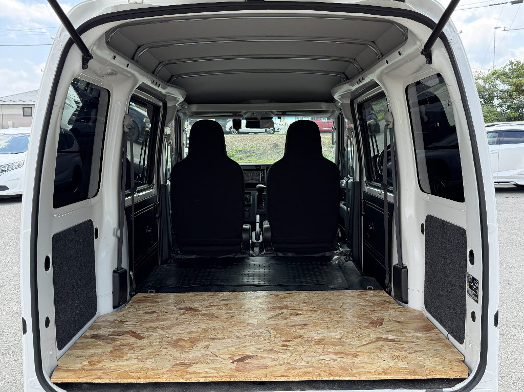 ダイハツ ハイゼットカーゴＶ ﾃﾞﾗｯｸｽ SA3 ﾊｲﾙｰﾌ 4WD