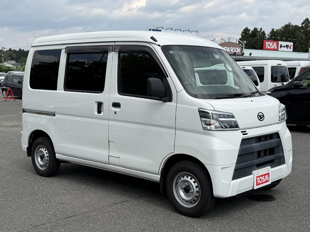 ダイハツ ハイゼットカーゴＶ ﾃﾞﾗｯｸｽ SA3 ﾊｲﾙｰﾌ 4WD