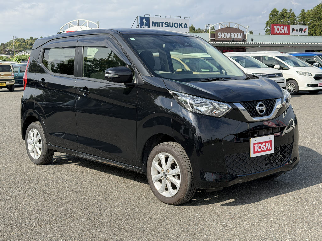 ニッサン デイズ X 4WD