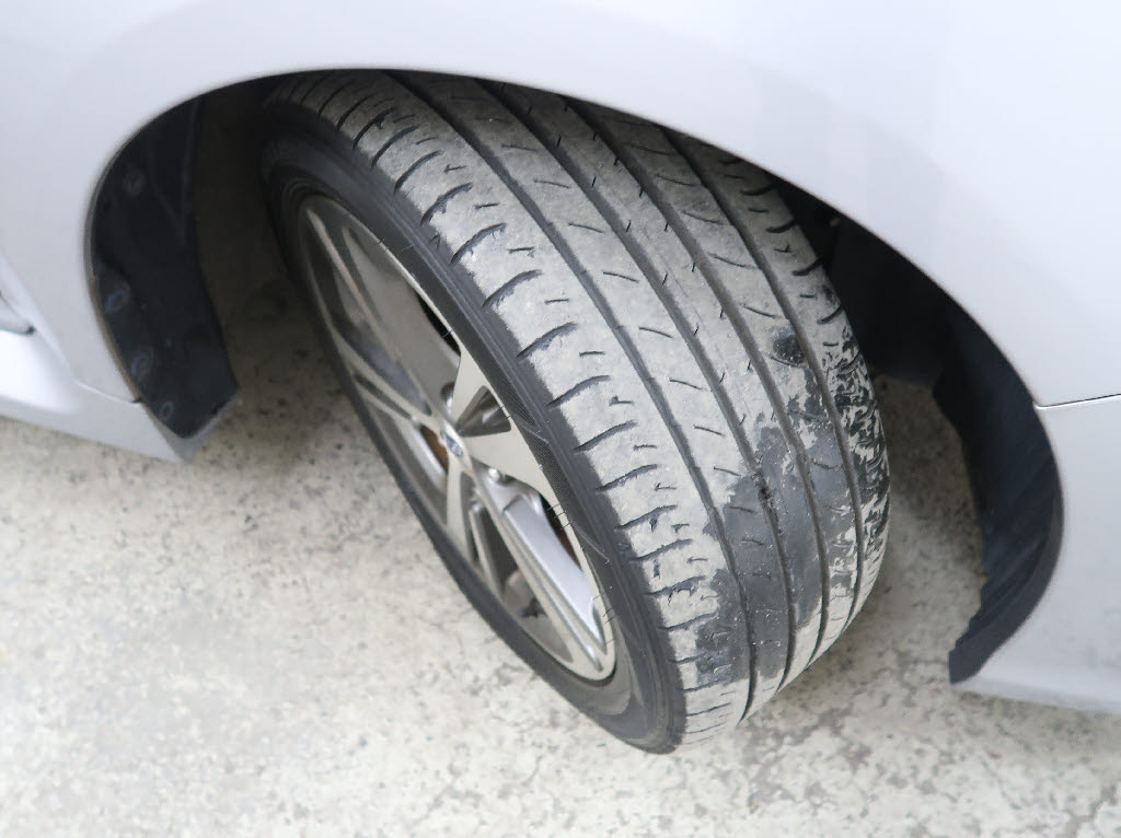 スバル レヴォーグ 1.6GTｱｲｻｲﾄ 4WD