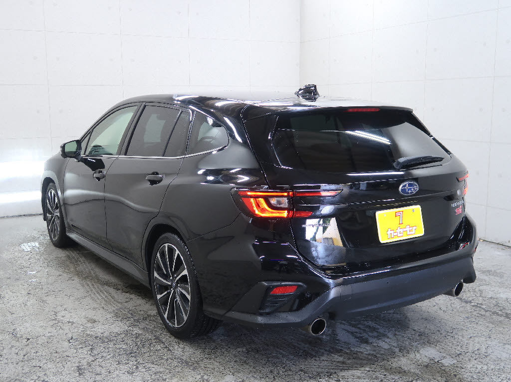 スバル レヴォーグ STIｽﾎﾟｰﾂ EX 4WD