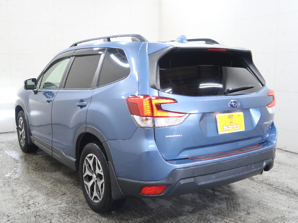 スバル フォレスター ツーリング 4WD