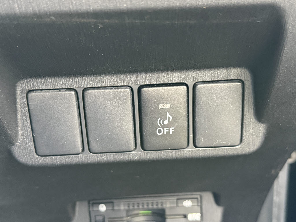 トヨタ プリウスアルファ S