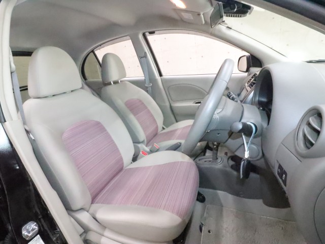 ニッサン マーチ ボレロ