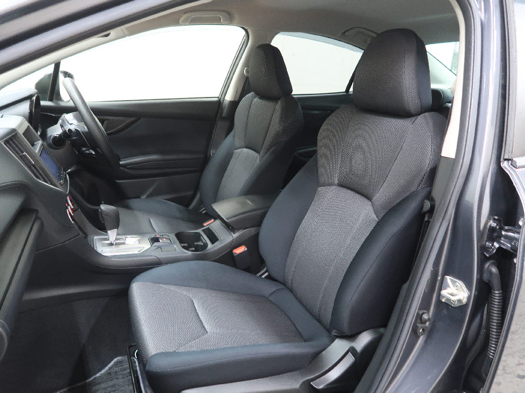 スバル インプレッサ 1.6i-Lアイサイト 4WD