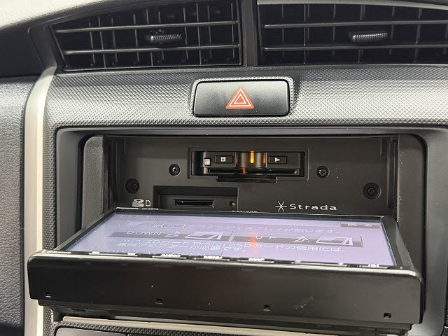 トヨタ ｶﾛｰﾗﾌｨｰﾙﾀﾞｰHV ベースグレード