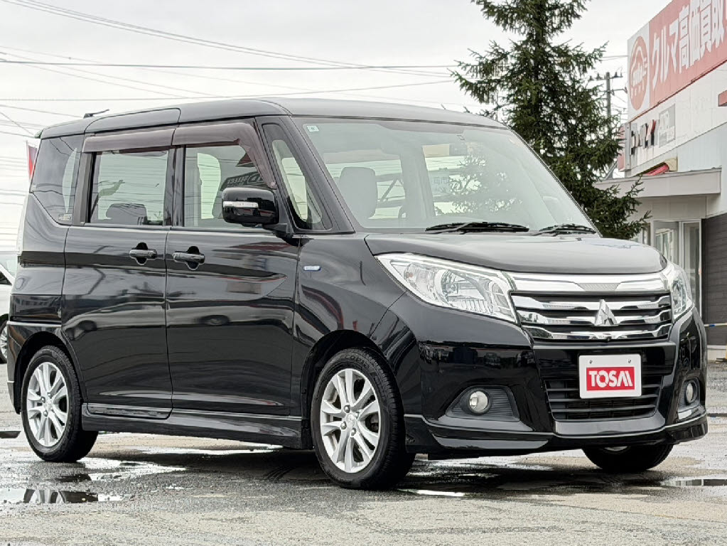 三菱 デリカＤ：２ ﾊｲﾌﾞﾘｯﾄﾞMZﾅﾋﾞﾊﾟｯｹｰｼﾞ 4WD