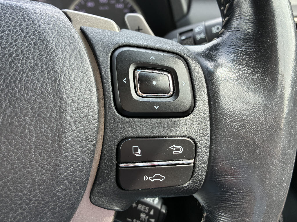 レクサス レクサス ＮＸ NX300h Iﾊﾟｯｹｰｼﾞ 4WD