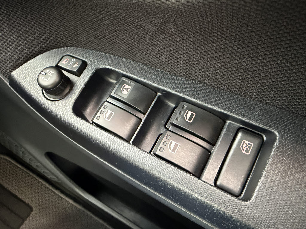 ダイハツ ムーヴカスタム XﾘﾐﾃｯﾄﾞSAⅢ 4WD