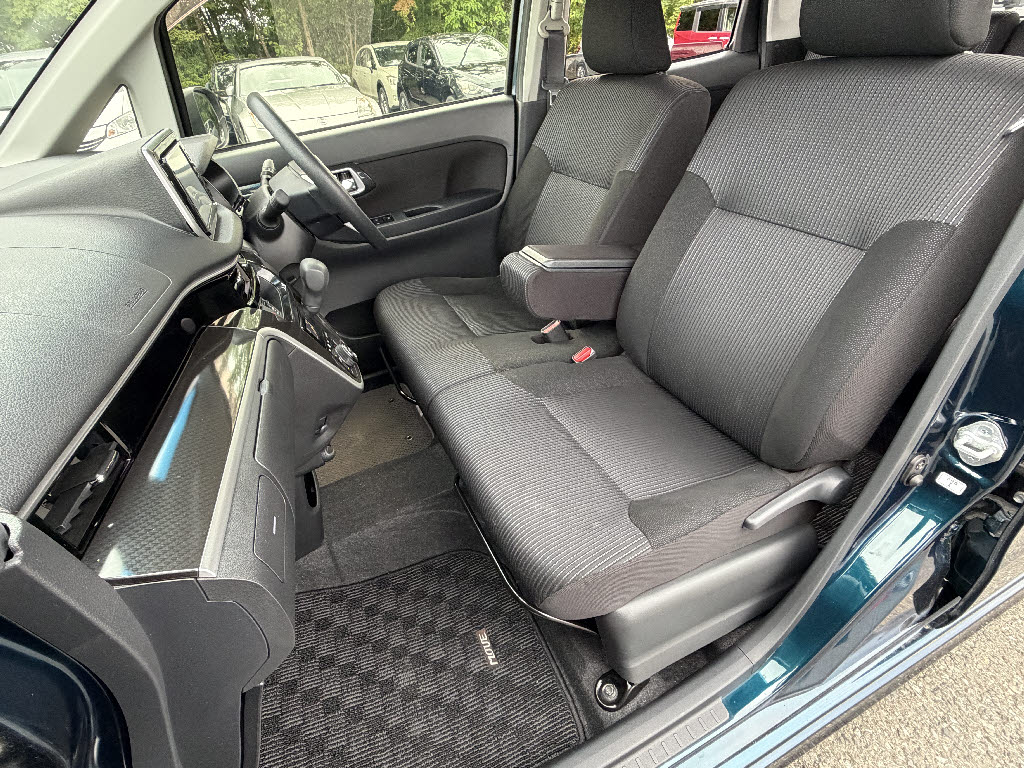 ダイハツ ムーヴカスタム XﾘﾐﾃｯﾄﾞSAⅢ 4WD