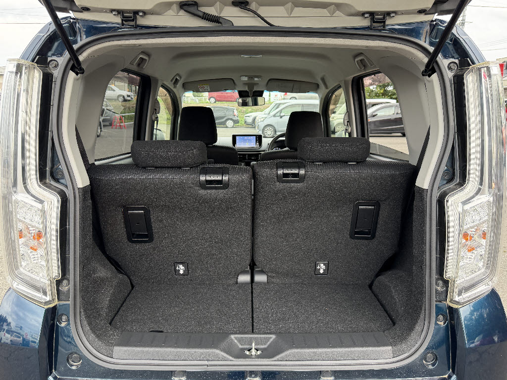 ダイハツ ムーヴカスタム XﾘﾐﾃｯﾄﾞSAⅢ 4WD
