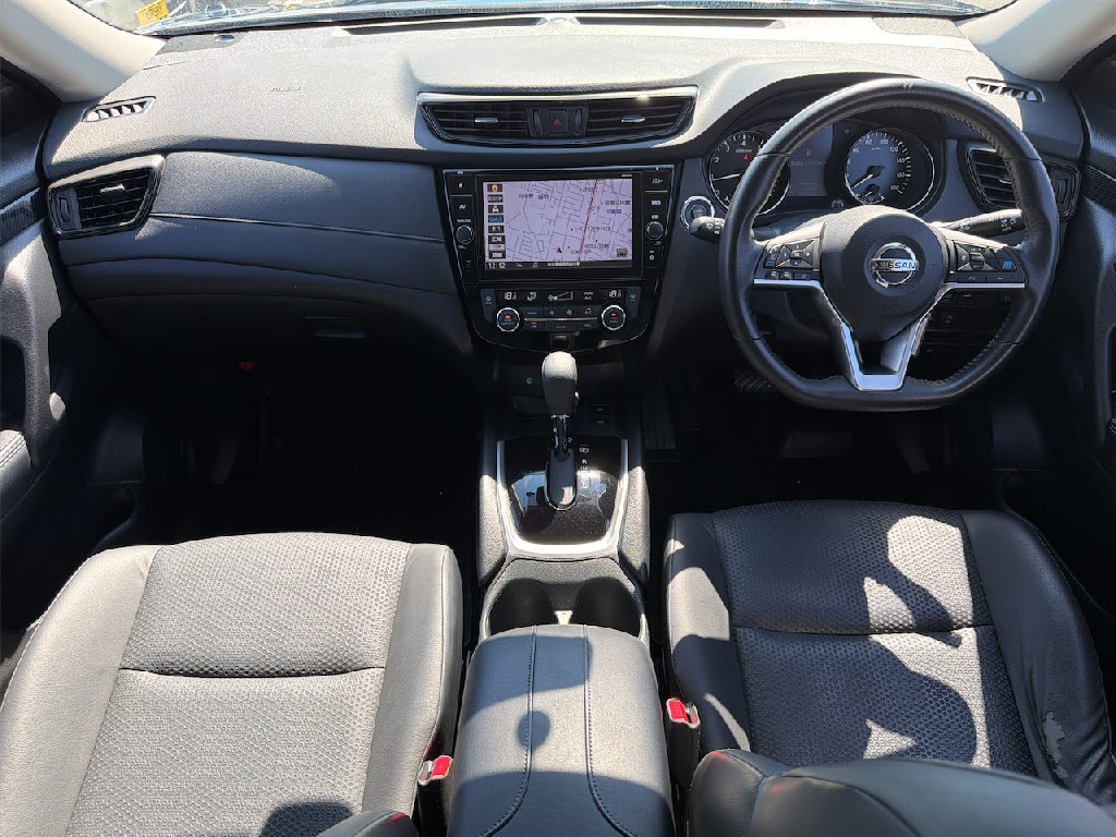 ニッサン エクストレイル ２０Ｘ