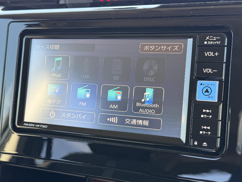 トヨタ ルーミー ｶｽﾀﾑG 4WD