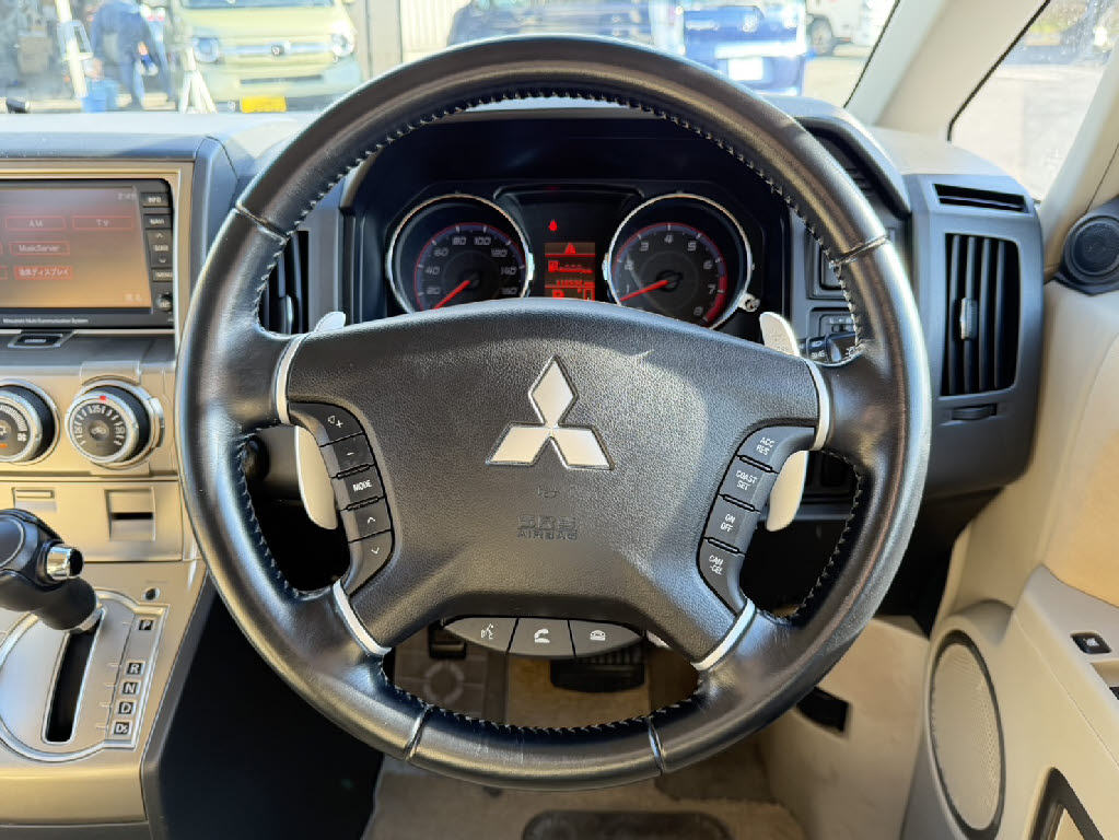三菱 デリカＤ：５ Gﾅﾋﾞﾊﾟｯｹｰｼﾞ4WD