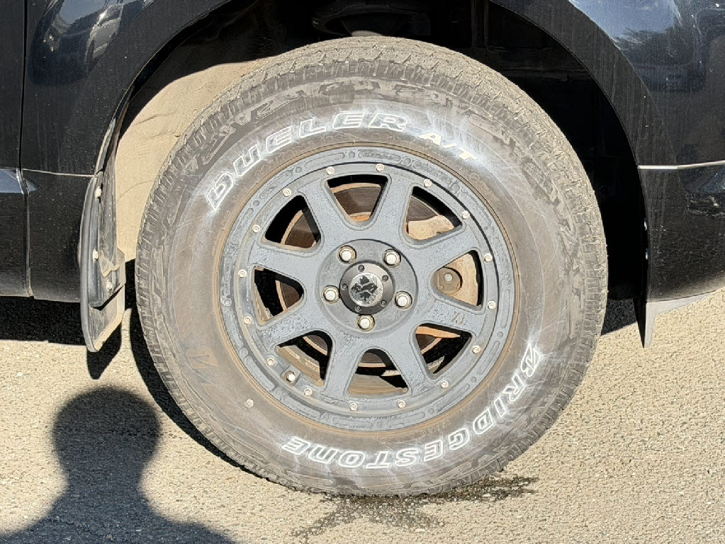 三菱 デリカＤ：５ Gﾅﾋﾞﾊﾟｯｹｰｼﾞ4WD